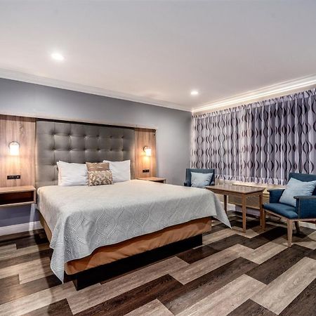 Friendly Hills Inn Whittier Extérieur photo