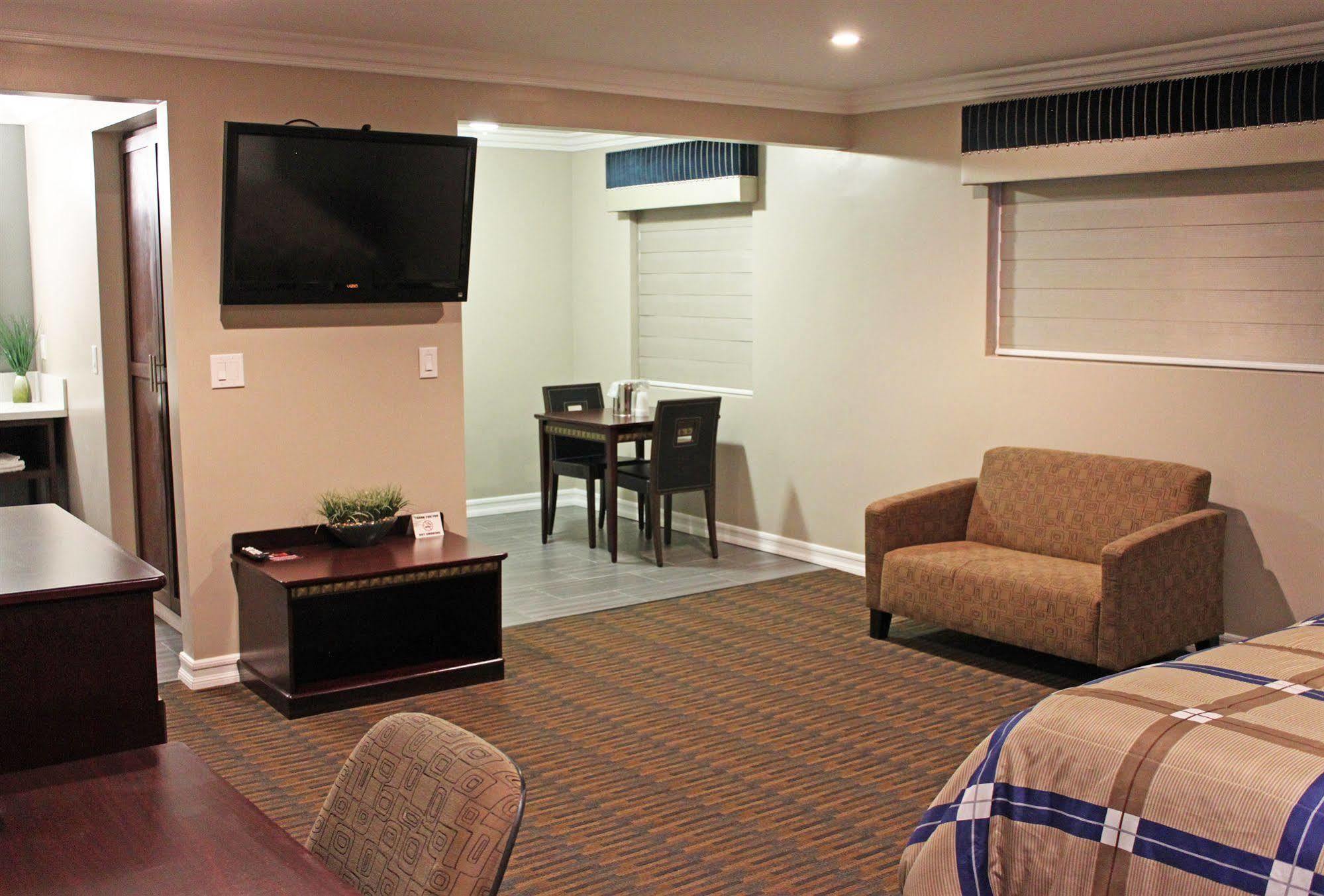 Friendly Hills Inn Whittier Extérieur photo